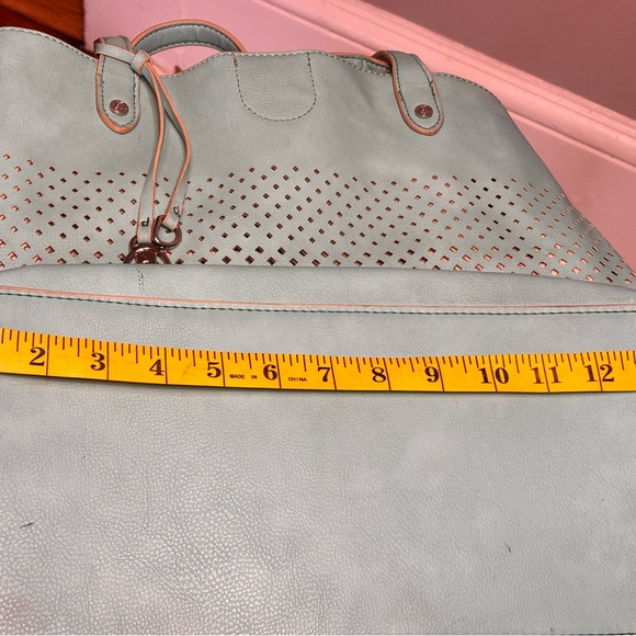 CARLOS by CARLOS Santana Mila Tote - Picture 12 of 17